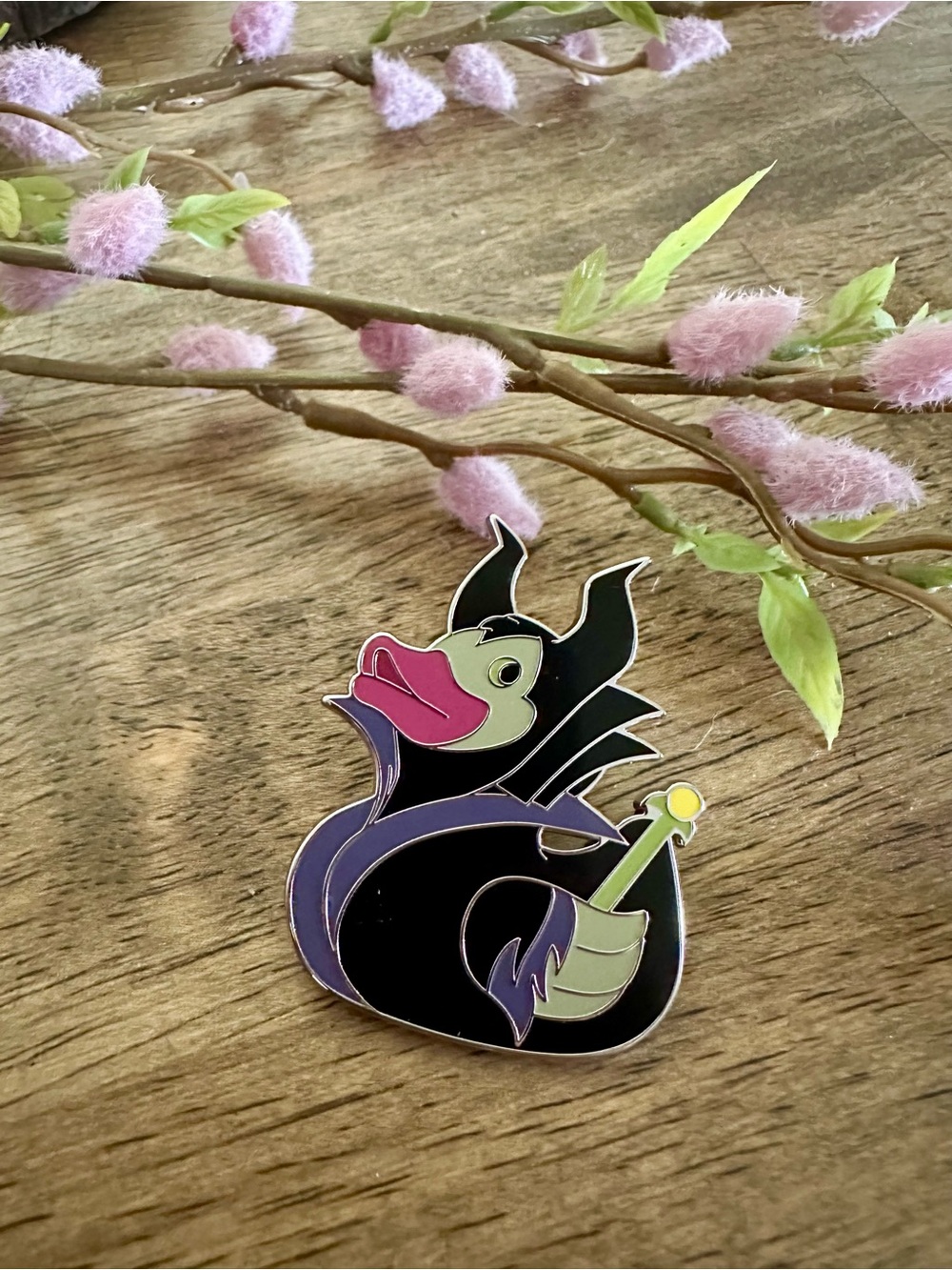 Maleficent Duck Disney Trading Pin 😈🦆